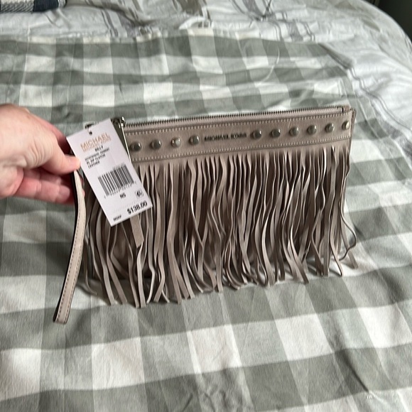 Michael Kors Zip Clutch - Picture 2 of 8